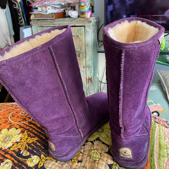 BearPaw Purple faux fur lined boots - Picture 2 of 14